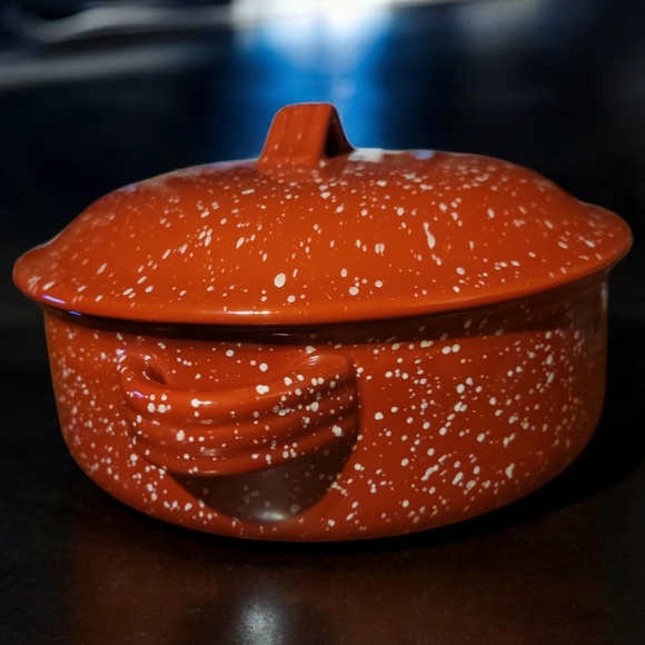 VTG LTD Commodities Stoneware Red Speckled Casserole Dutch Oven Dish Bowl/Lidded - Picture 4 of 9